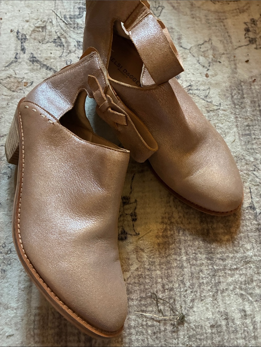 Kelsi Dagger Taupe/Rosegold Mettallic Leather Cutout Mules Ankle Straps 9